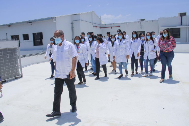 Lee más sobre el artículo 52 estudiantes médicos llegan a San Juan para internado y son colocados en Hospital Dr. Alejandro Cabral.