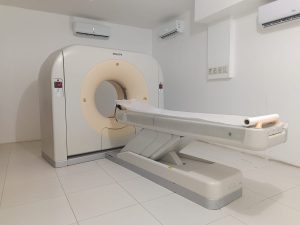Lee más sobre el artículo Hospital Regional Alejandro Cabral ponen en funcionamiento servicio de Tomografía.