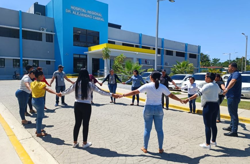 Hospital Regional Dr. Alejandro Cabral realiza simulacro de evacuaci&oacute;n de terremoto